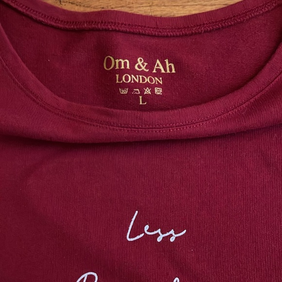 Om & Ah London Crew Sweatshirt - Picture 3 of 5